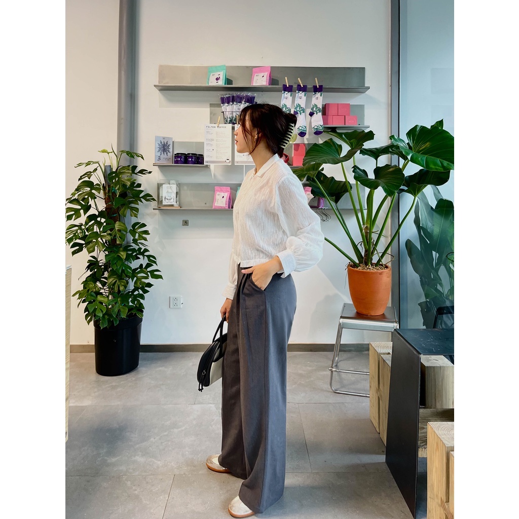 Áo sơ mi nữ Fabric Holic tay dài nhún tay