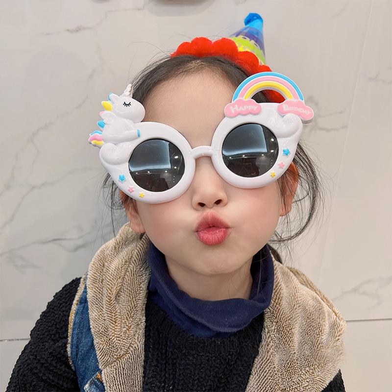 Kính Mát Hình Kỳ Lân Nhiều Màu Dễ Thương Cho Bé