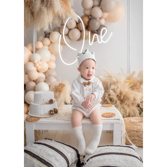 Bộ liền bodysuit hoàng tử trắng cài khuy phong cách hàn quốc cho bé trai sơ sinh