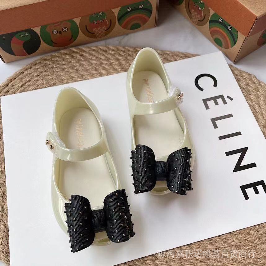 Sandal Mini M 1-3 Tuổi Đính Nơ Thời Trang Có Mùi Thơm Tốt Cho Bé Gái