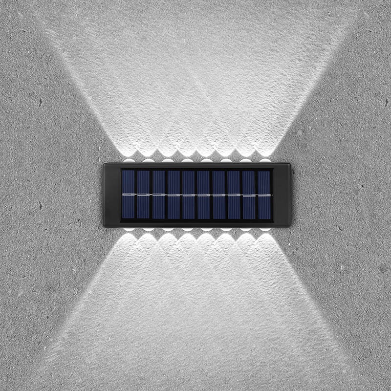 Bộ 2 Đèn Led Năng Lượng Mặt Trời Chống Thấm Nước Trang Trí Sân Vườn