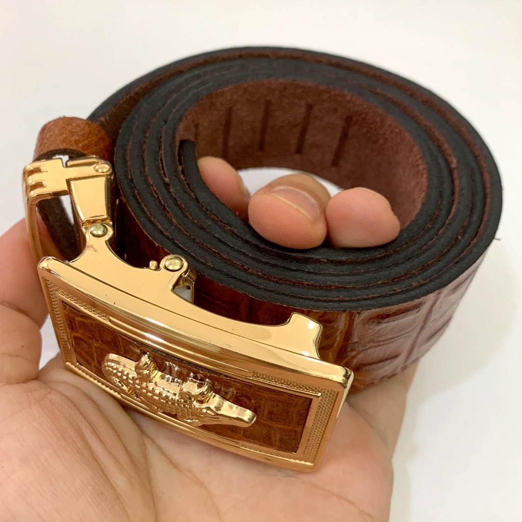 Thắt Lưng Nam Da Bò Nguyên Miếng 1 Lớp Màu Nâu Nhạt Dập Vân Cá Sấu Mặt Khóa Tự Động Gold