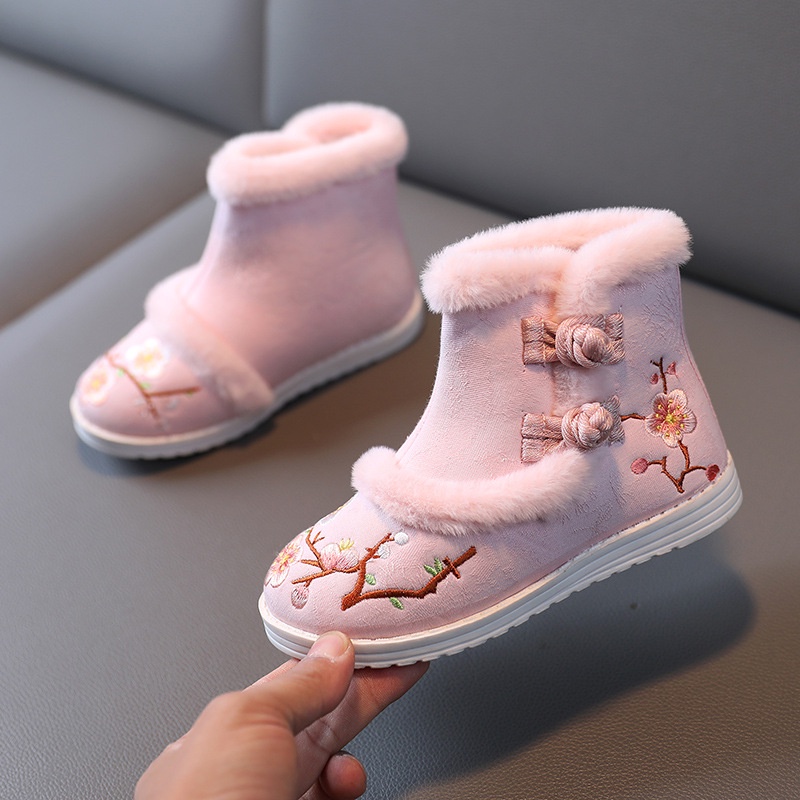 Giày Bốt Cotton Lót Lông Cừu Ấm Áp Thêu Họa Tiết Xinh Xắn Phong Cách Trung Hoa Cho Bé Gái