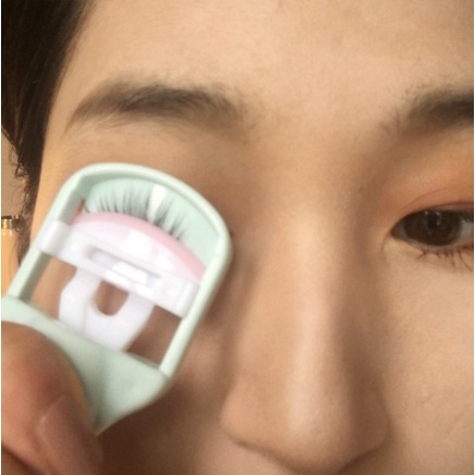 Dụng Cụ Bấm Cong Mi 3D Tự Nhiên Lâu Trôi Nhỏ Gọn Cho Nữ