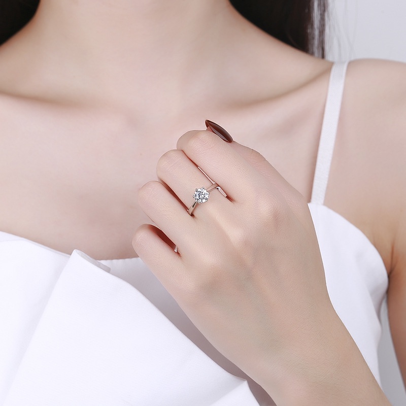 Nhẫn Hở Mạ Bạch Kim Đính Đá Zircon Lấp Lánh