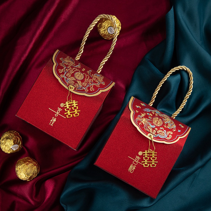 Set 5 Hộp Đựng Kẹo Cưới Màu Đỏ Mang Đi Tiện Dụng