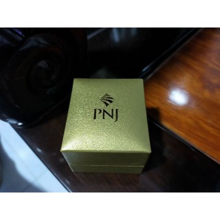 Hộp nhẫn đơn pnj