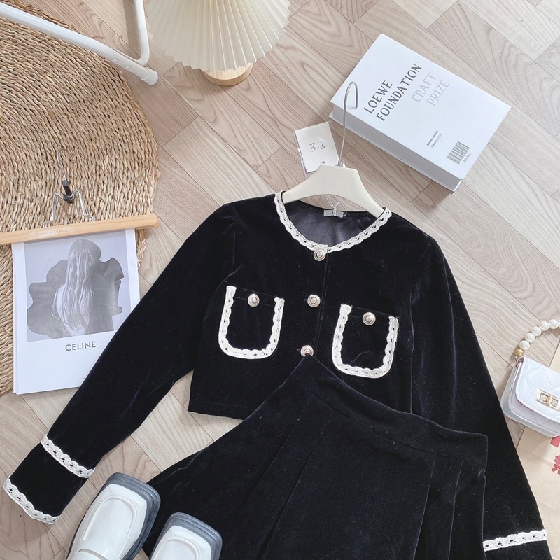 Sét Nhung Đen Áo Viền Ren 2 Túi Ngực Phối Chân Váy Xoè Siêu Xinh 2 Lớp Dày Dặn