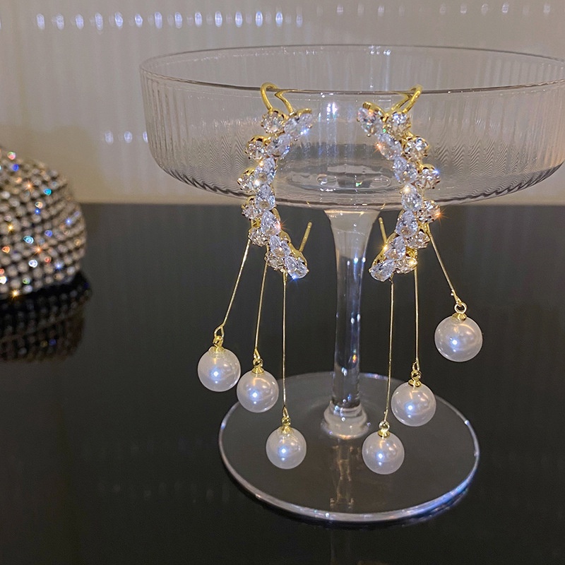 1 Đôi Bông Tai Đính Ngọc Trai / Kim Cương / Ngọc Trai Giả Phong Cách Hàn Quốc Thanh Lịch Dành Cho Nữ