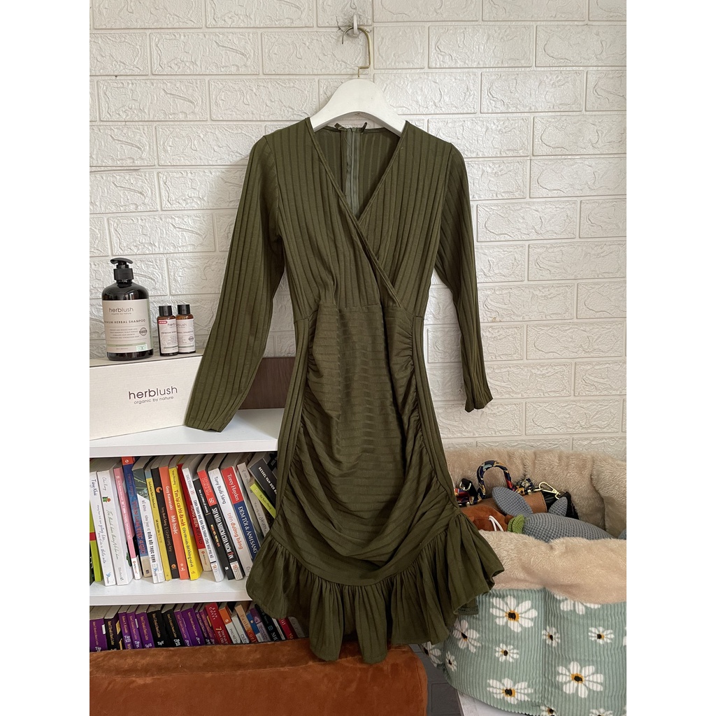 Đầm thun ôm đuôi cá