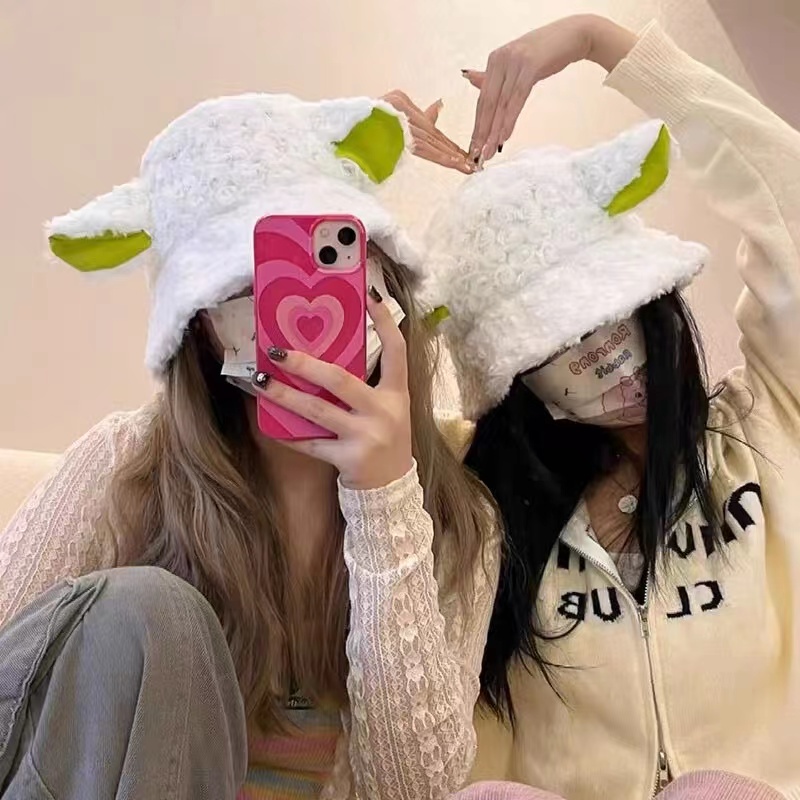 Mũ Bucket Tai Cừu Hoạt Hình Giữ Ấm Mùa Thu Đông Có Thể Điều Chỉnh Cho Nữ