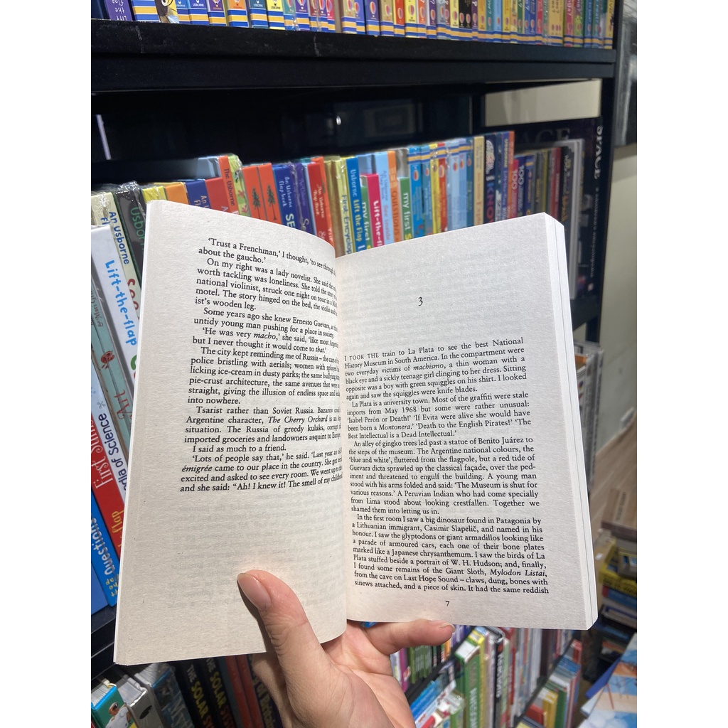 Sách - In Patagonia by Bruce Chatwin