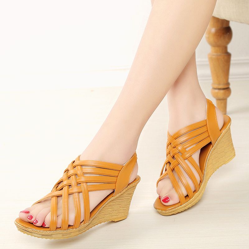 Sandal Cao Gót Thiết Kế Mới Xinh Xắn Thời Trang
