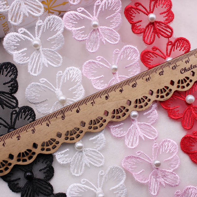 Set 10 Miếng Vải Ren Thêu Hình Hoa Và Bướm Đính Ngọc Trai Dùng May Rèm / Trang Trí Quần Áo DIY