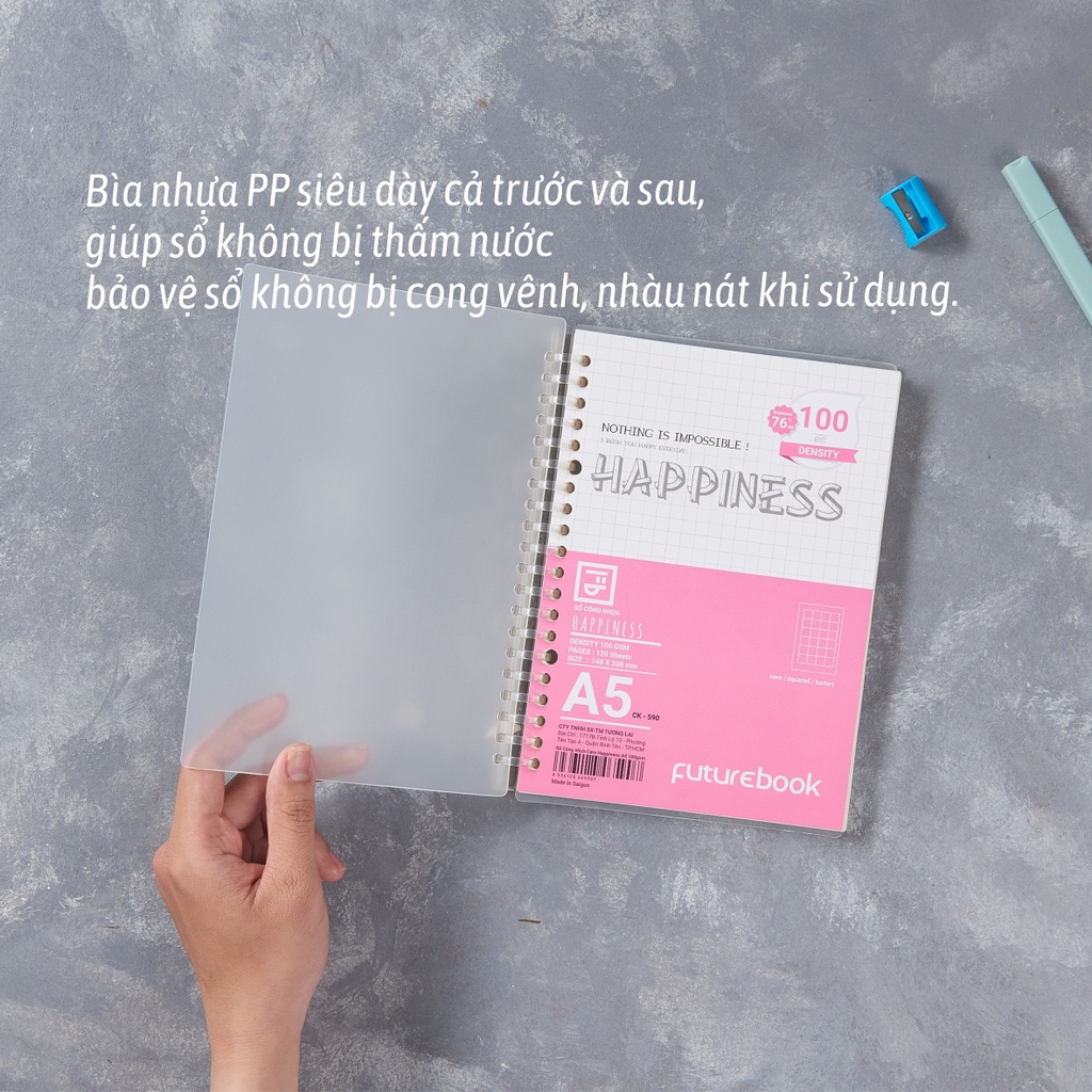 Sổ Còng Nhựa Happiness A5- Caro- 120 Trang. MSP: B-590. Phong cách Hàn Quốc. VPP FUTUREBOOK. Giao mẫu ngẫu nhiên.