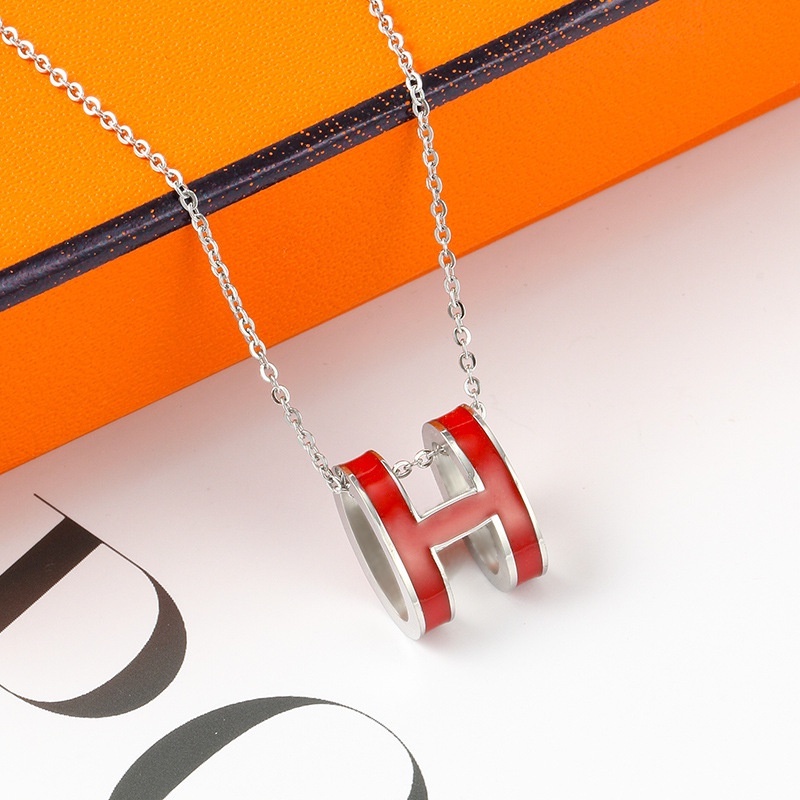 Dây Chuyền Thép Titan Mạ Vàng 18K Chống Thấm Nước Không Phai Màu Chất Lượng Cao H1A2