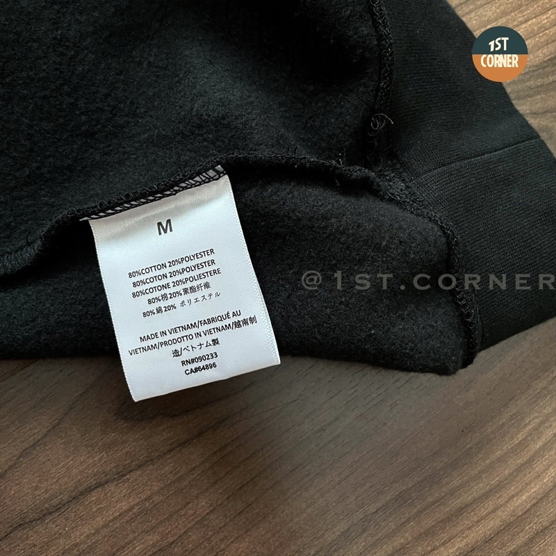 Áo Sweater Essentials 2022 - Chữ in nhung