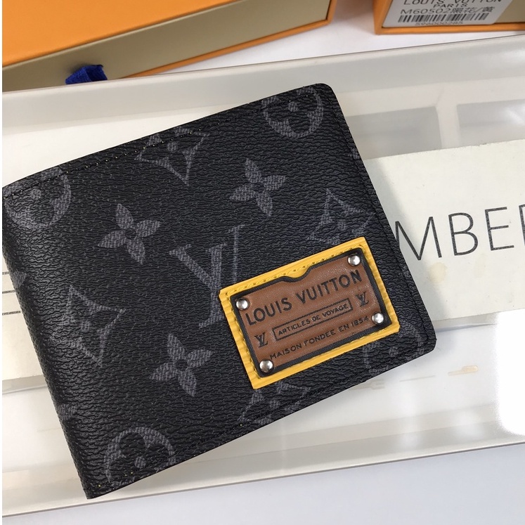 Ví Da Ngắn 100% Chính Hãng Họa Tiết LV / Louis Vuitton M60895