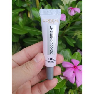 7.5ml- Serum Loreal Paris cấp ẩm tối đa Revitalift