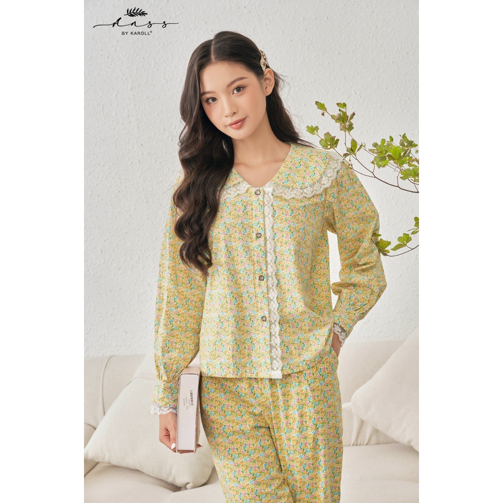 Bộ đồ nữ ANSS by Karoll quần dài tay dài chất thô kate  ,thấm hút mồ hôi tốt ANSS.22.003