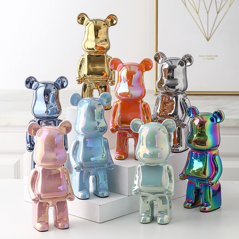 TƯỢNG MÔ HÌNH GẤU BEARBRICK SZ28 CHẤT LIỆU GỐM MẠ TĨNH ĐIỆN CAO CẤP.