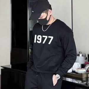 Áo Sweater Loyalboutique Nam Nữ Form Rộng Chất Cotton Nỉ Ngoại Hàng Xuất Cao Cấp Trơn Cổ Tròn Dài Tay