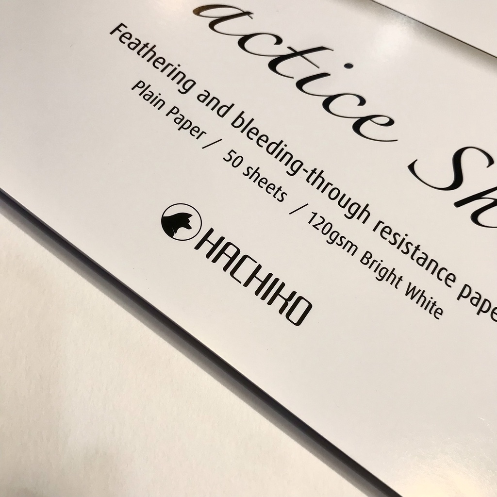 - TẬP 50 TỜ Giấy viết CALLIGRAPHY và vẽ MANGA