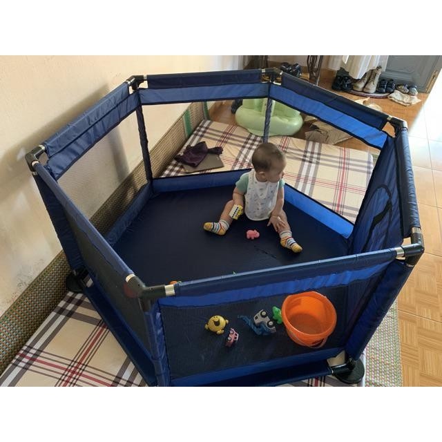 Quây bóng lục giác khung inox tặng kèm 10 bóng nhựa