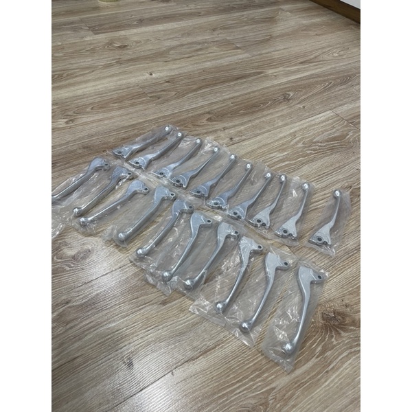 Tay phanh/thắng zin chính hãng các dòng Vespa Sprint/Prima... và Piaggio