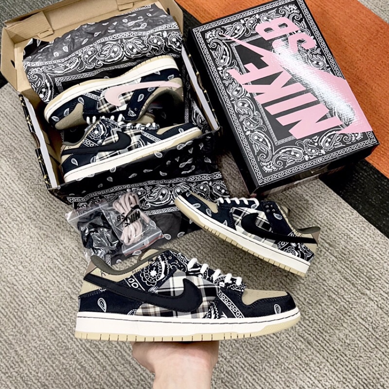 Giày SB low Travis Scott