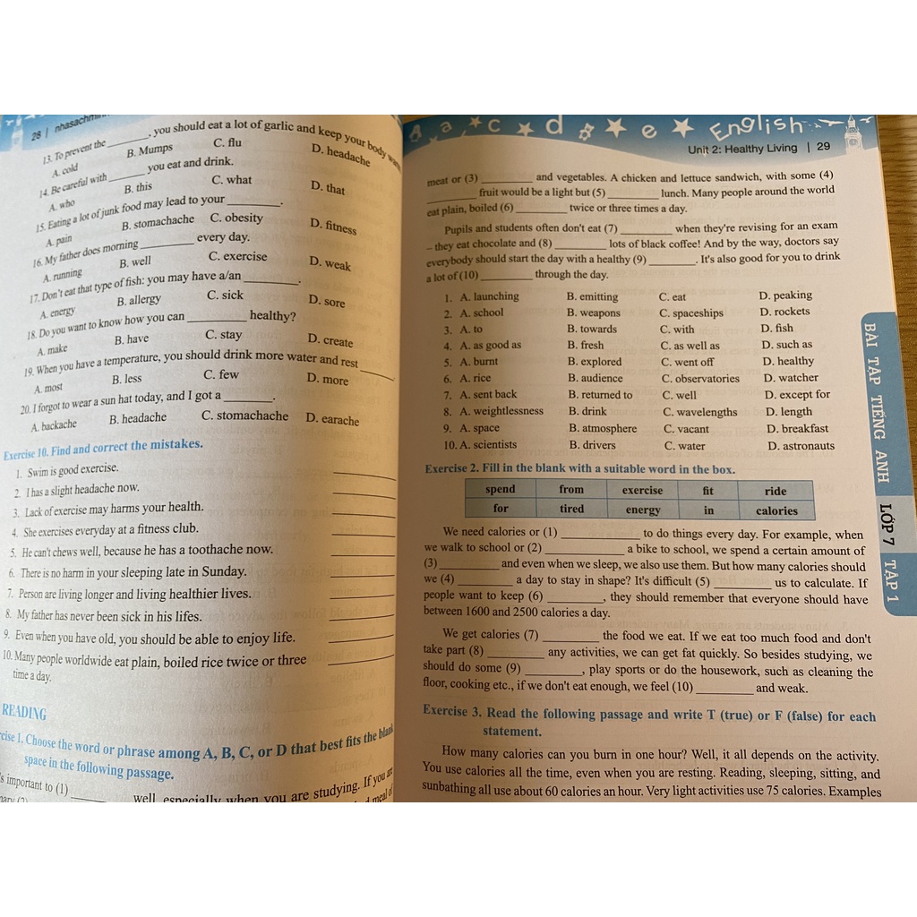 Sách - Bài tập Tiếng Anh lớp 7  Global Success