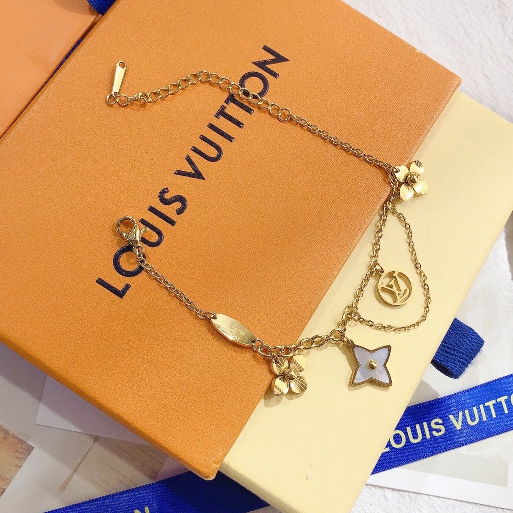 Vòng Tay Louis Vuitton Bằng Thép Titan Họa Tiết LV Monogram