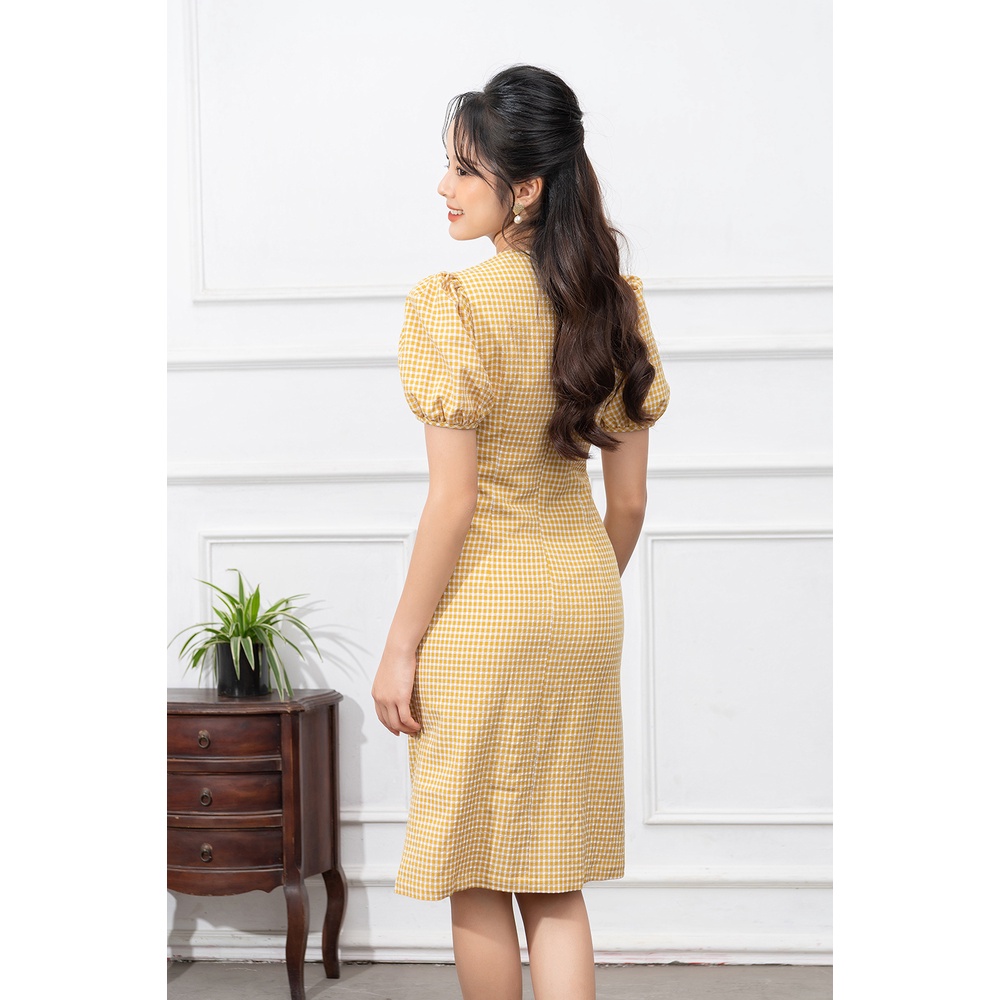 Váy Công Sở Thiết Kế LUPERI Cổ Tròn Thanh Lịch, Eo Cách Điệu, Chất Kẻ Hàn Cao Cấp LFV3275