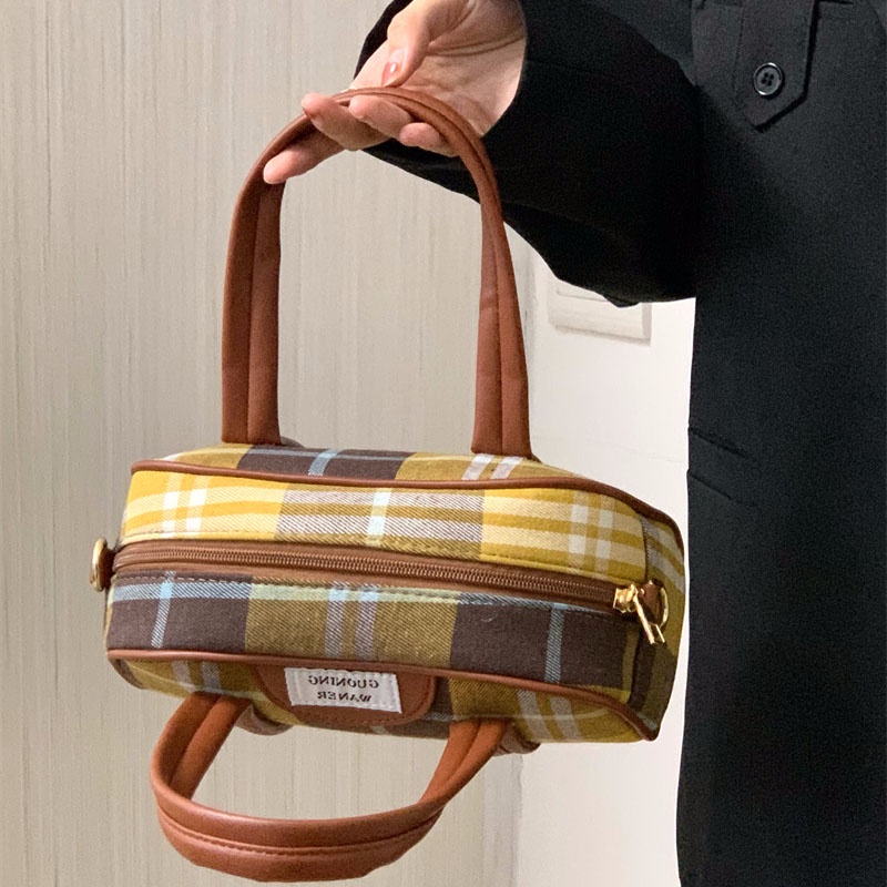 Túi Gối Họa Tiết Kẻ Sọc Thời Trang Cho Nữ