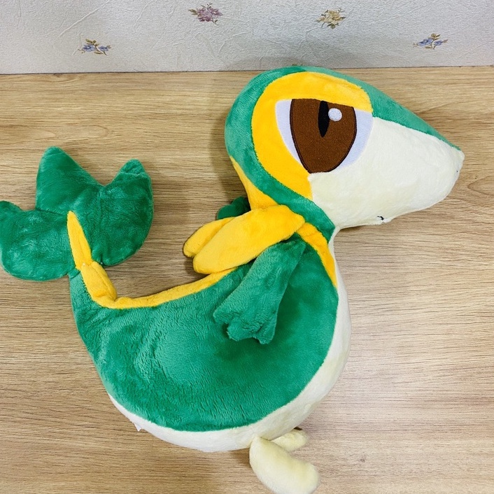 Gấu bông Pokêmon Rắn Cỏ Snivy+ tặng 1 thẻ bài pokemon