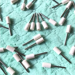 Trụ nỉ đánh bóng 8mm cán 3mm
