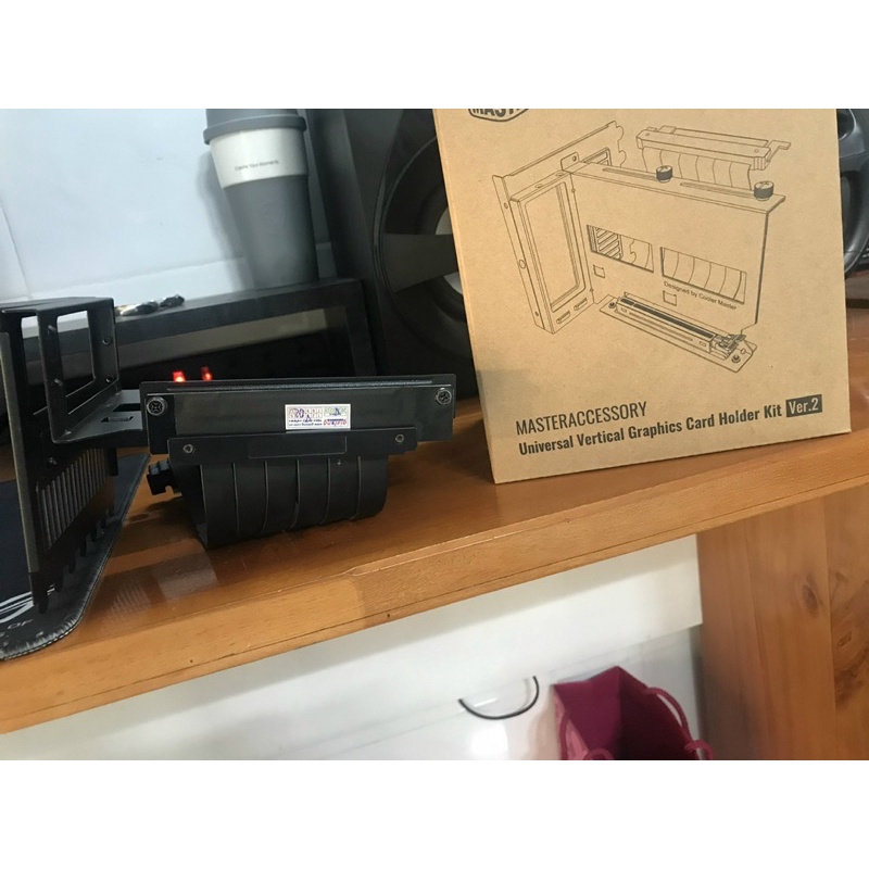 Rad aio + giá dựng vga