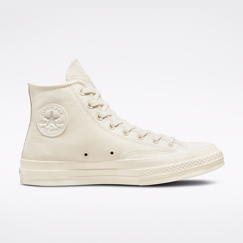 Giày Converse Allstar Chuck 70 Tonal Leather High Top Unisex da màu trắng