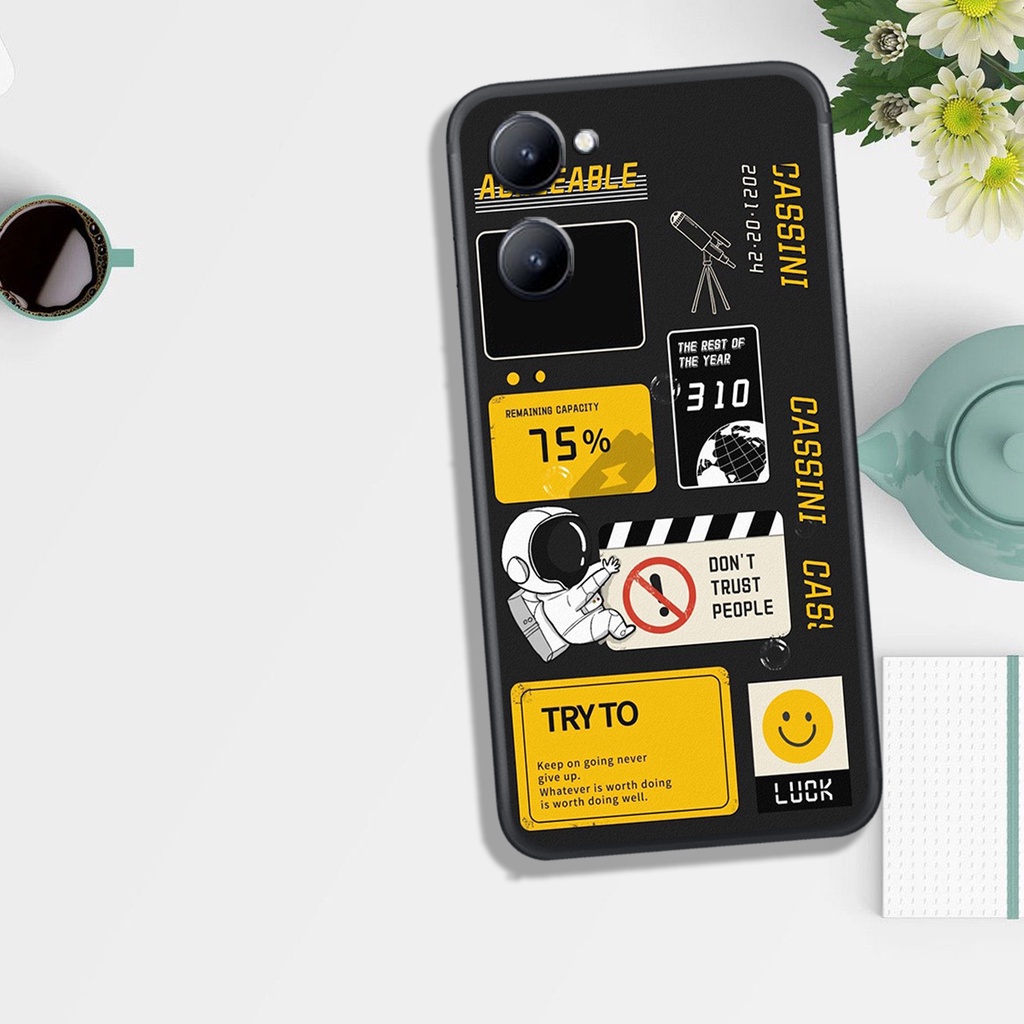 Ốp Lưng OPPO Realme C53, In Hình Phi Hành Gia Màu Sắc Cá Tính.