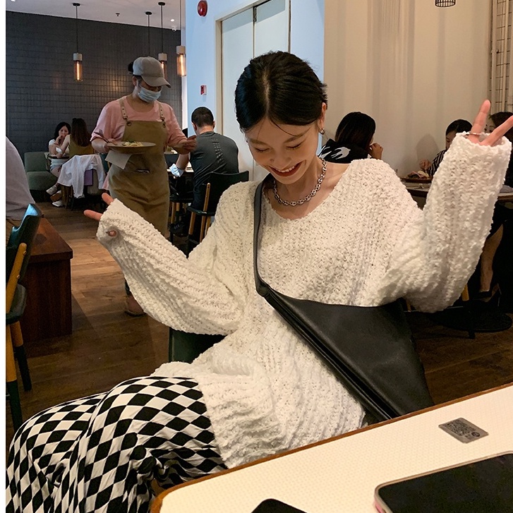 QKOOLE  Áo Dệt Kim Tay Dài Dáng Rộng Thời Trang Hàn Quốc Cho Nữ