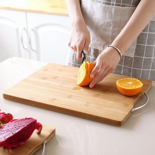 Thớt tre tự nhiên dày 2cm an toàn sức khỏe, thớt có khoen kháng khuẩn