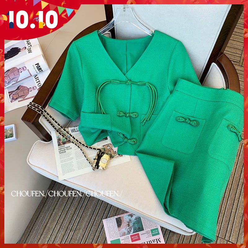 National tide retro plate button v-collar jacket fashion suit 2022 new design sense short skirt women's dress two-piece suit in summer