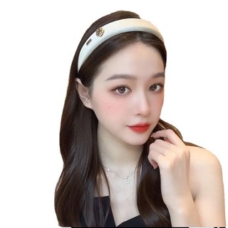 Bờm tóc hoa hồng sang chảnh Korean