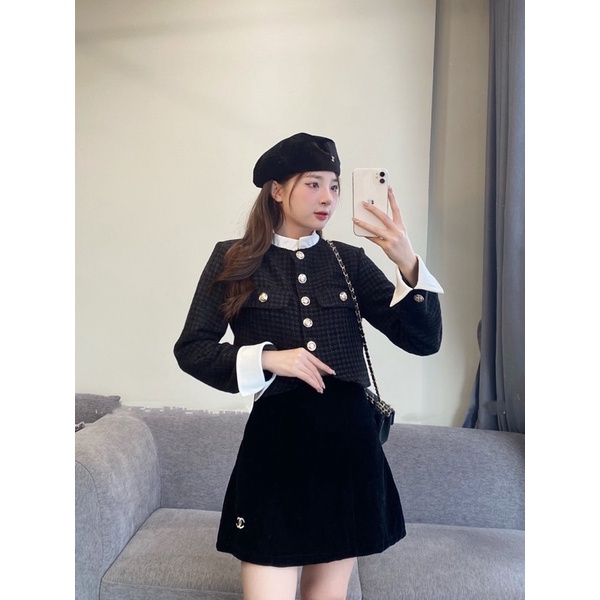 Áo khoác dạ crotop + chân váy nhung