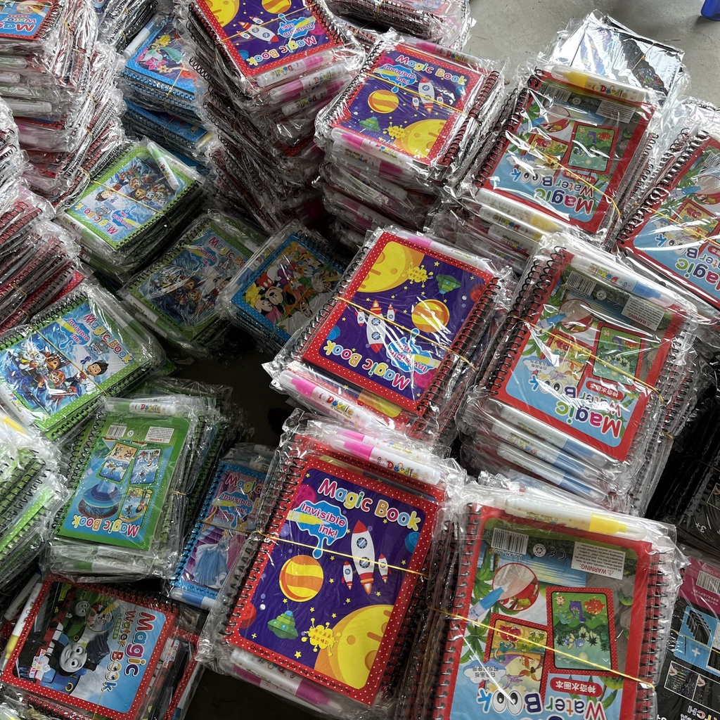 Tập Tô Màu Nước Ma Thuật Tranh Tự Xoá Sau Khô