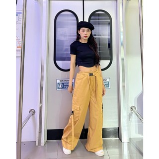 Áo croptop cổ tròn tay lửng | Miha Top | Secodee