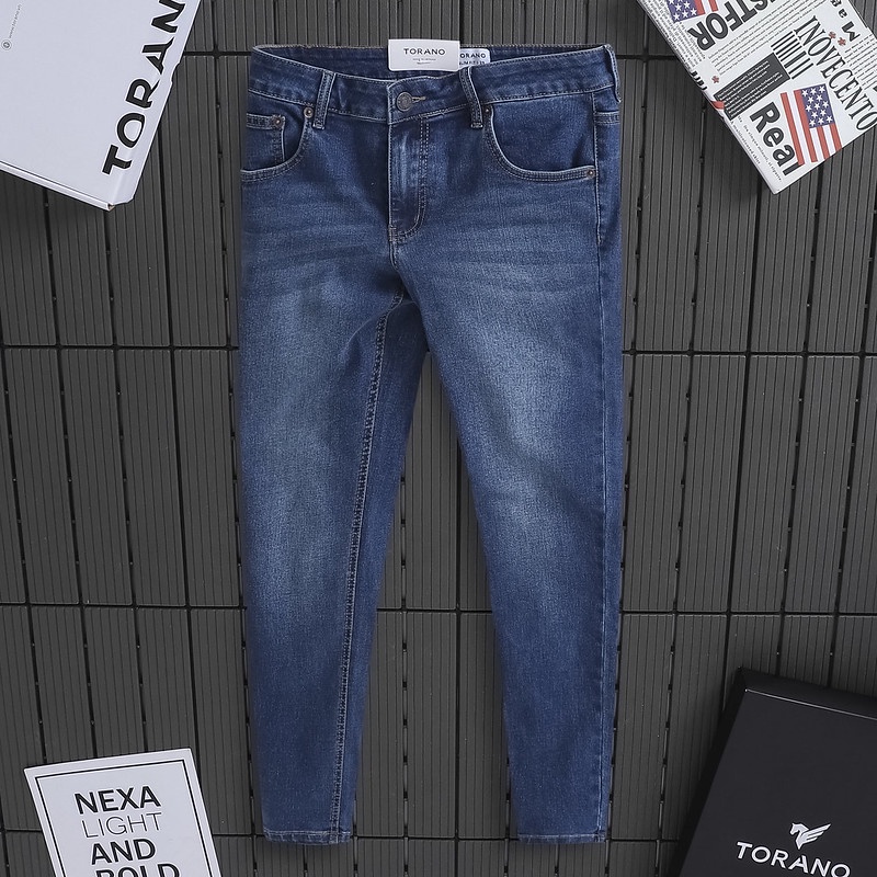 Quần Jeans nam TORANO dáng basic Slim Co Giãn Tốt, Không Bai Xù, Bền Màu, Phom Trẻ Trung DABJ600
