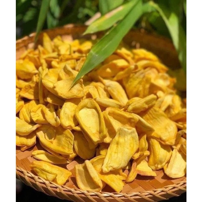 Mít sấy nguyên miếng