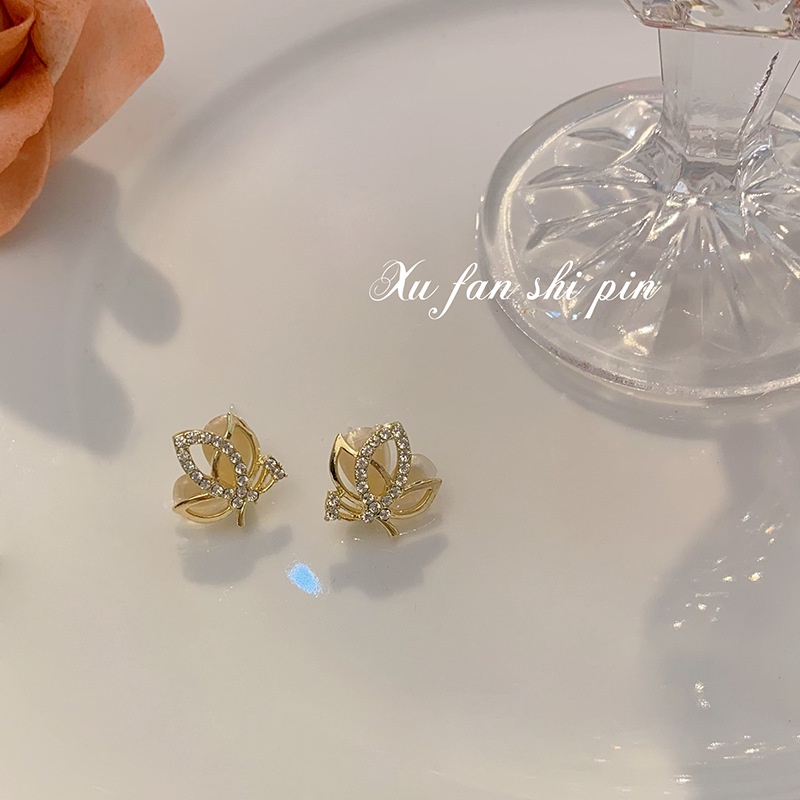 Bông Tai Hình Bướm Đính Đá Opal Thời Trang 2022