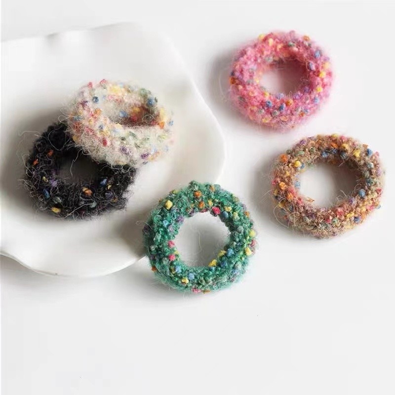 Cột tóc , chun cột lông xù sắc màu đáng yêu